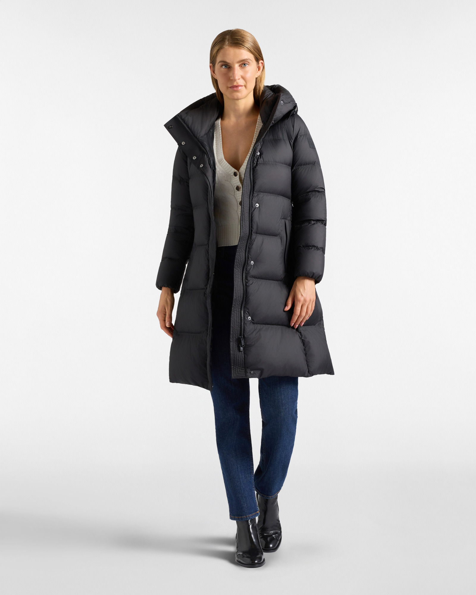 Chaqueta de plum&oacute;n para mujer con inserciones t&eacute;cnicas, NEGRO, large