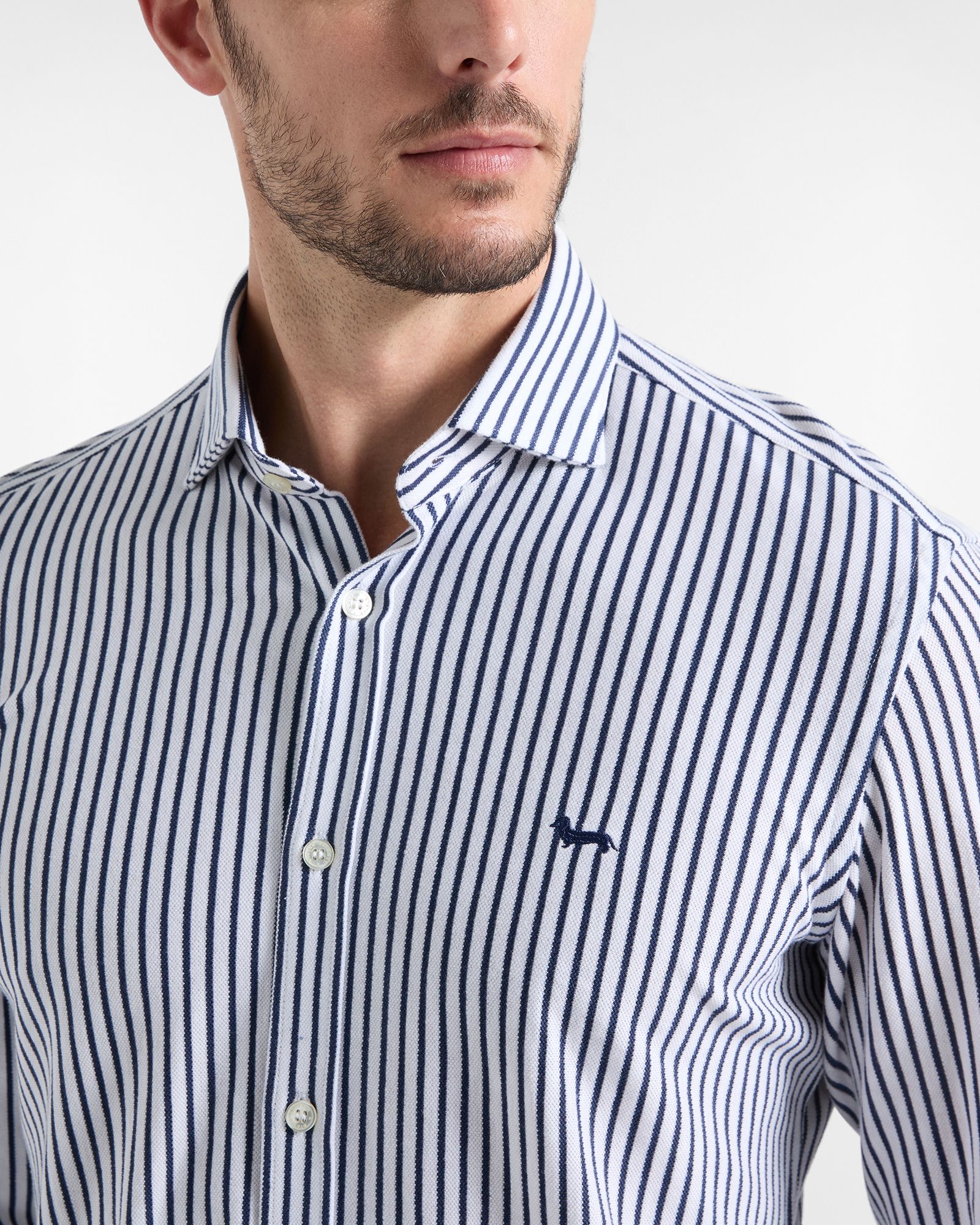Camisa de hombre en piqu&eacute; a rayas, te&ntilde;ido en hilo de corte ce&ntilde;ido, OCEAN, large