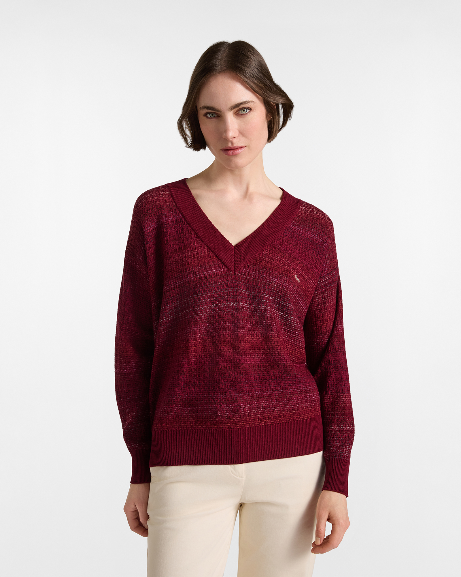 Pul&oacute;ver Mujer con cuello de pico profundo en 100 % pura lana color rojo Made in Italy
