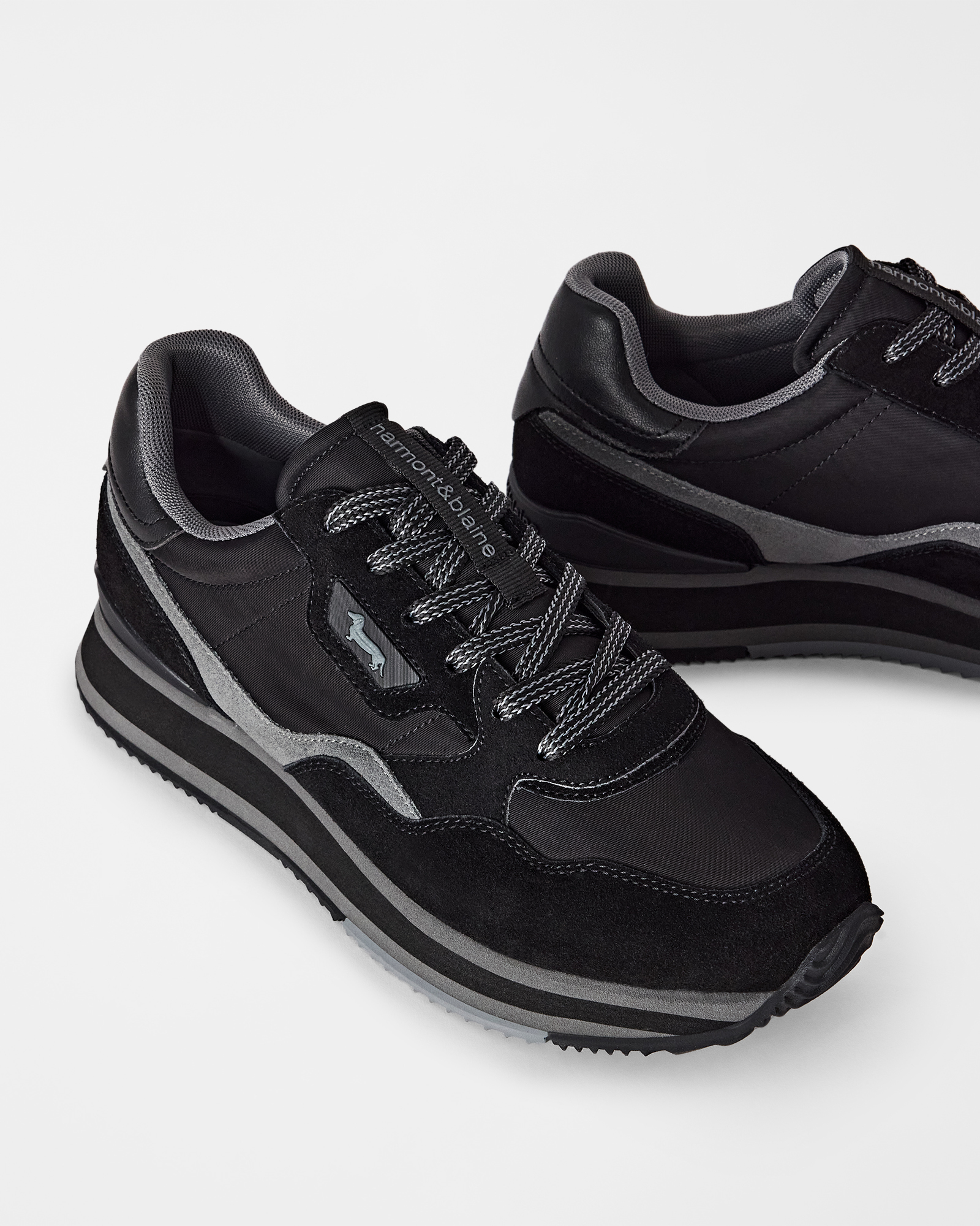 Sneakers de running pour homme en daim tricolore et tissu technique tricolore, NOIR, large