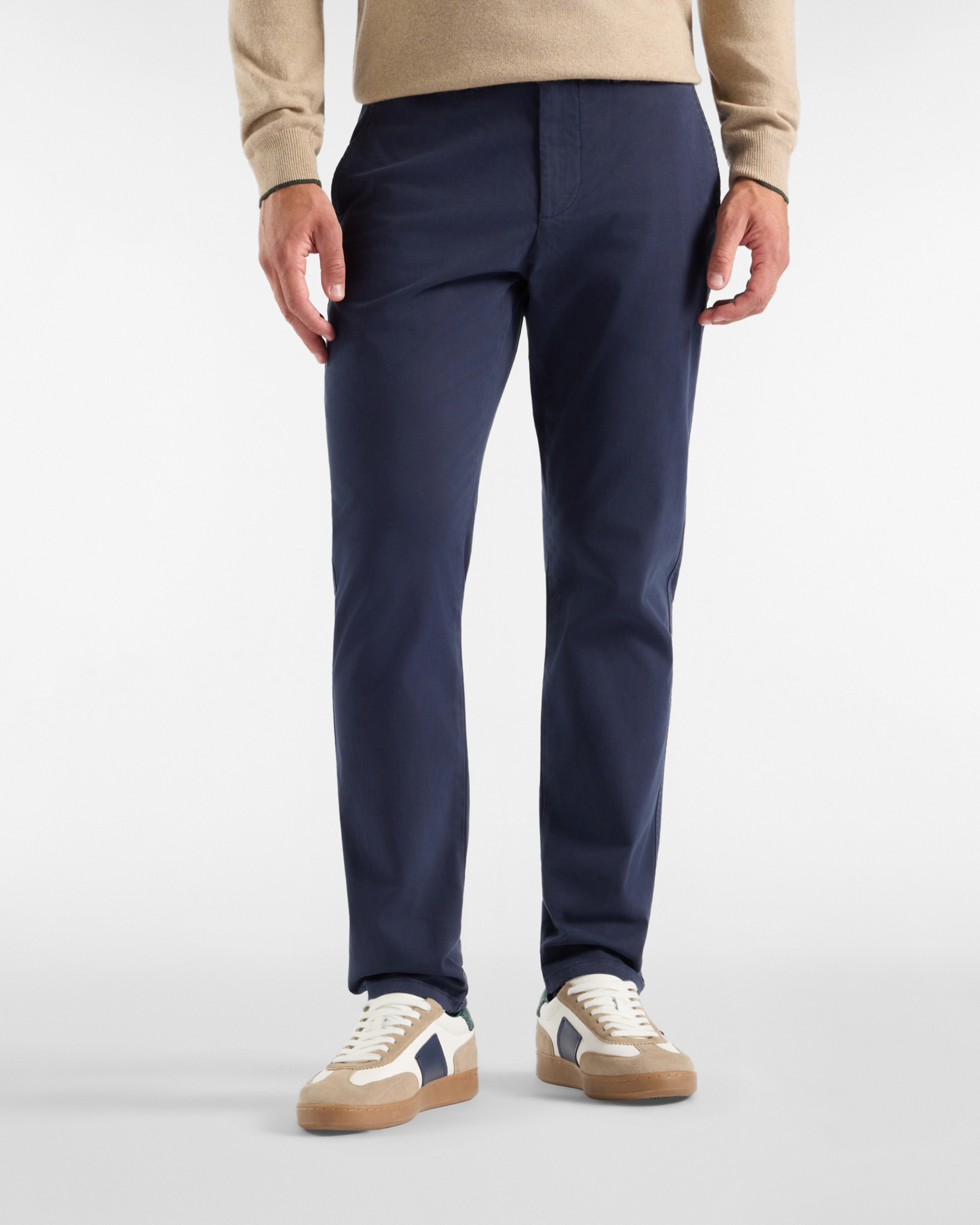 Men&rsquo;s narrow-fit dark blue stretch cotton chino pants