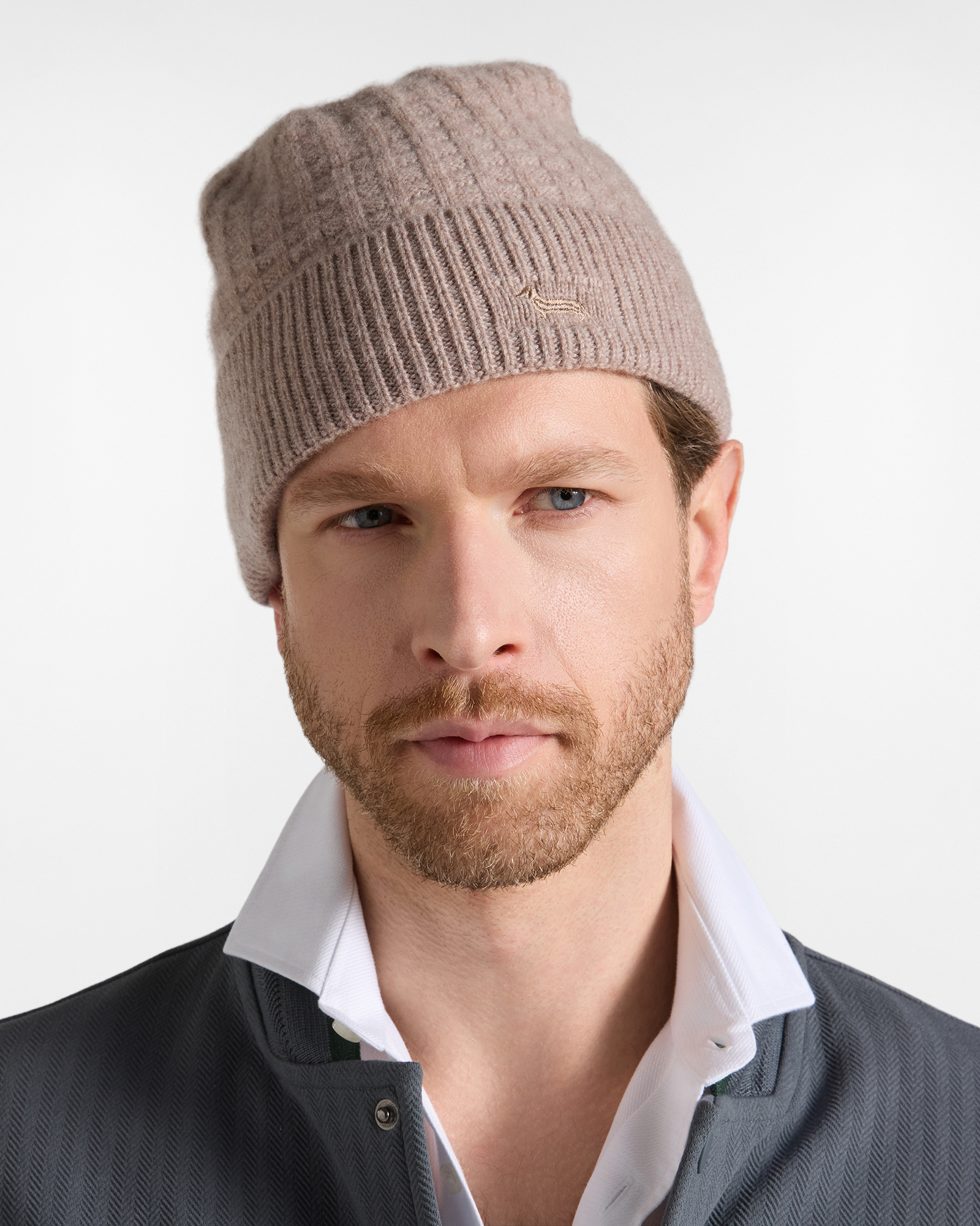 Men&rsquo;s pure cashmere knitted beanie, BEIGE, large