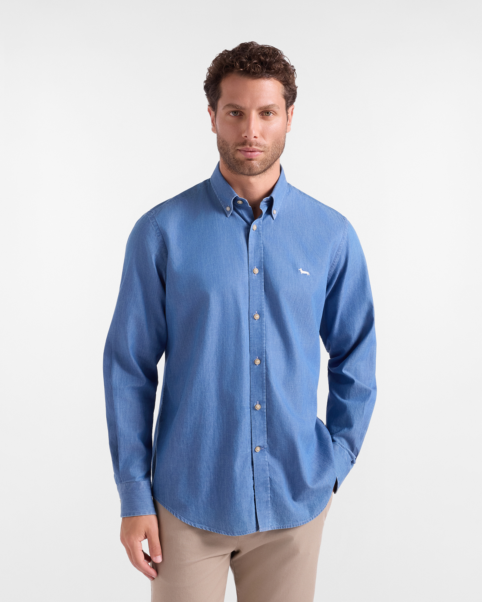 Chemise homme en denim bleu &agrave; col boutonn&eacute; et surpiq&ucirc;res corde Regular Fit