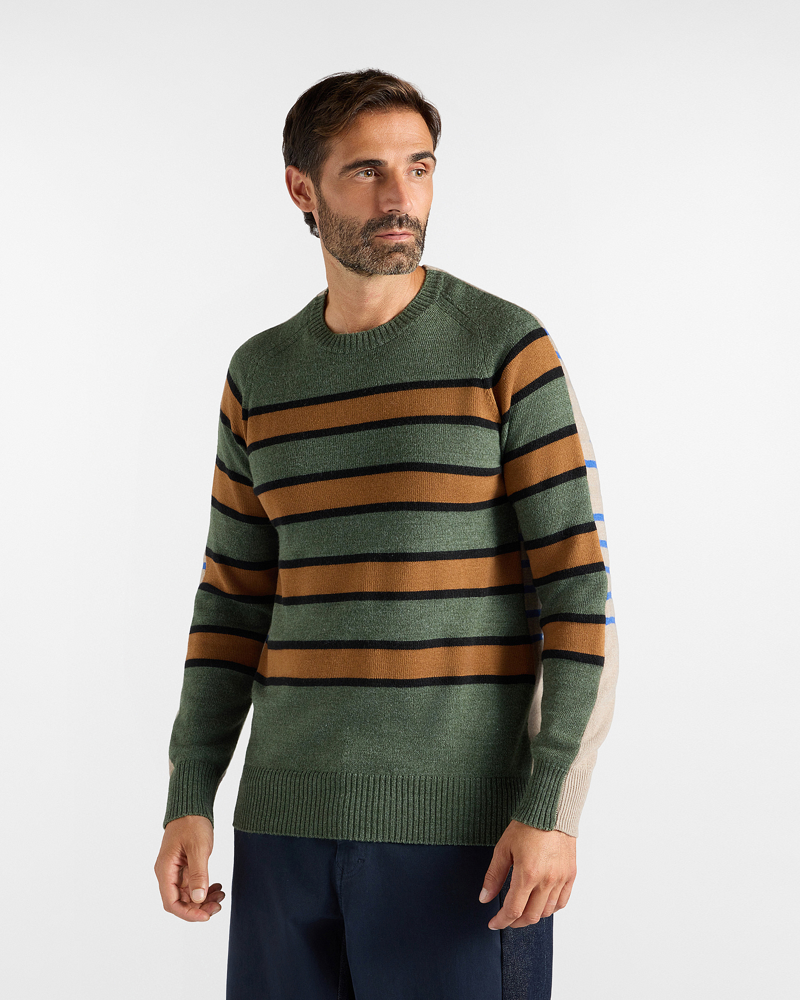 Jersey de hombre de varias rayas en mezcla de lana y viscosa, color verde botella, fabricado en Italia